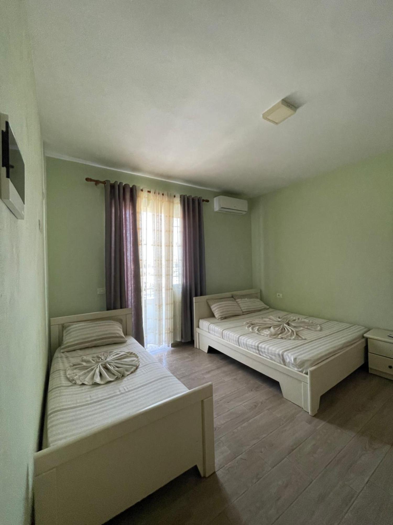 Vila Vladi Durrës Kültér fotó