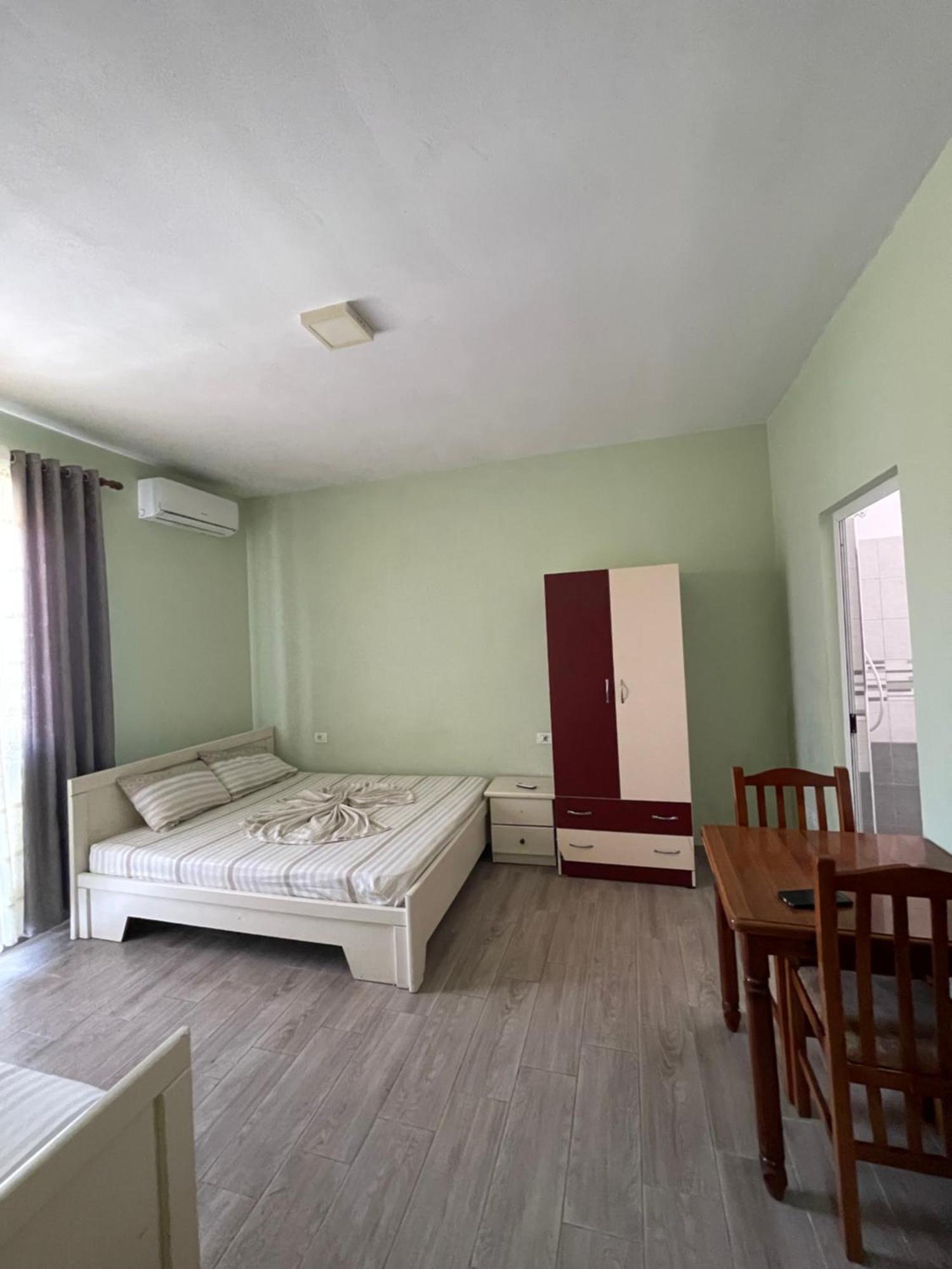 Vila Vladi Durrës Kültér fotó